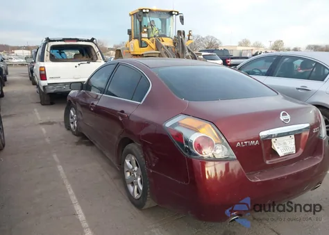 2010 Nissan Altima 2.5 S из США, поврежденный, VIN 1N4AL2AP4AN439098